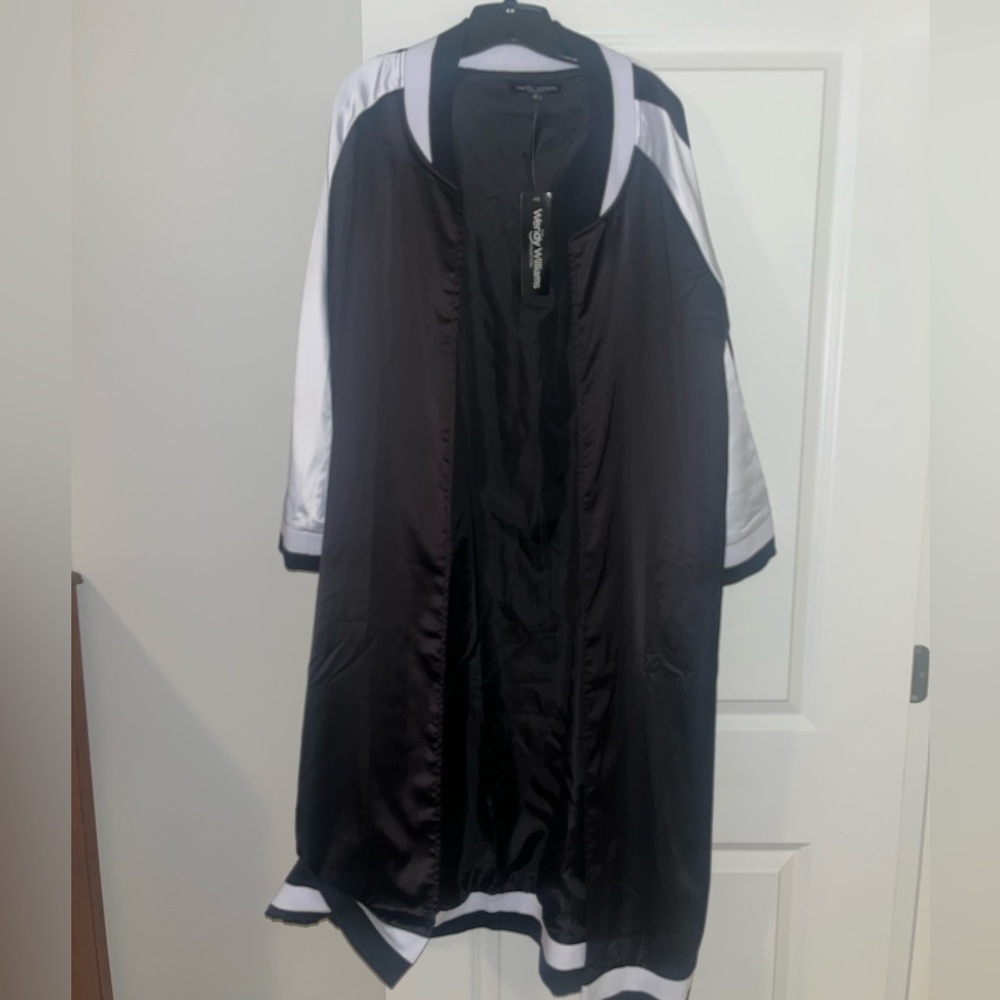 NWT Wendy Williams Black White Long Cardigan Kimono Sleeve Bomber Style …